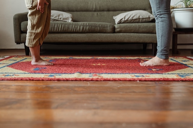 how to deep clean area rugs