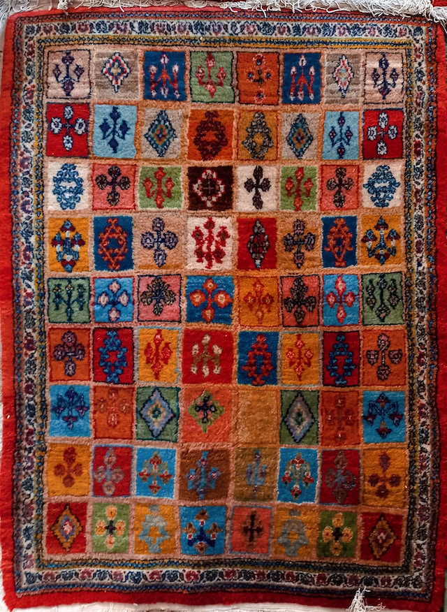 Where to purchase authentic Southwestern style area rugs
