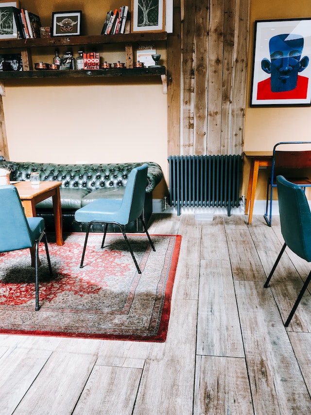 Tips for incorporating Western-style decor into your home